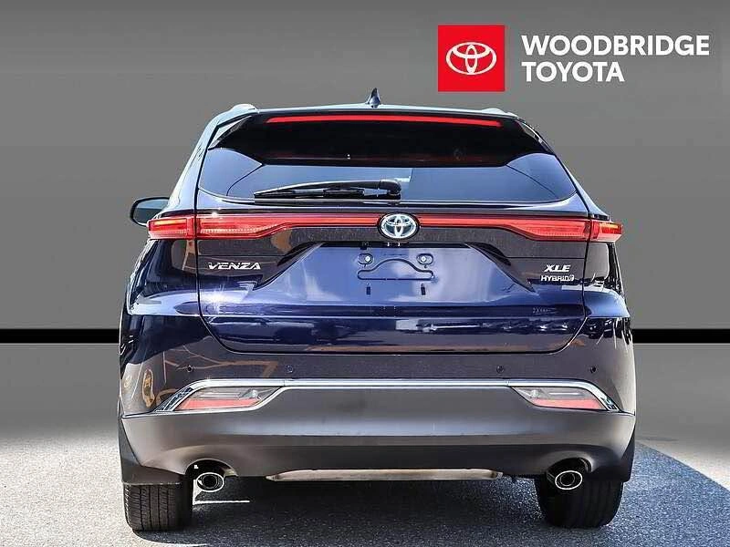 2021 Toyota Venza - photo 3