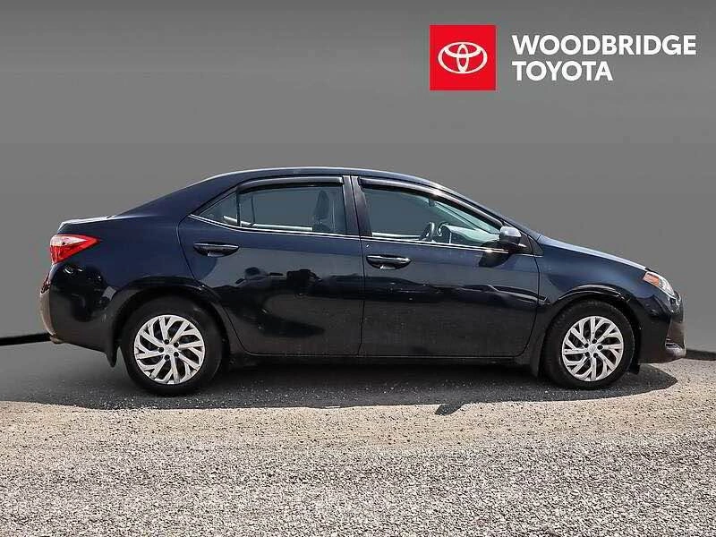 2019 Toyota Corolla - photo 2