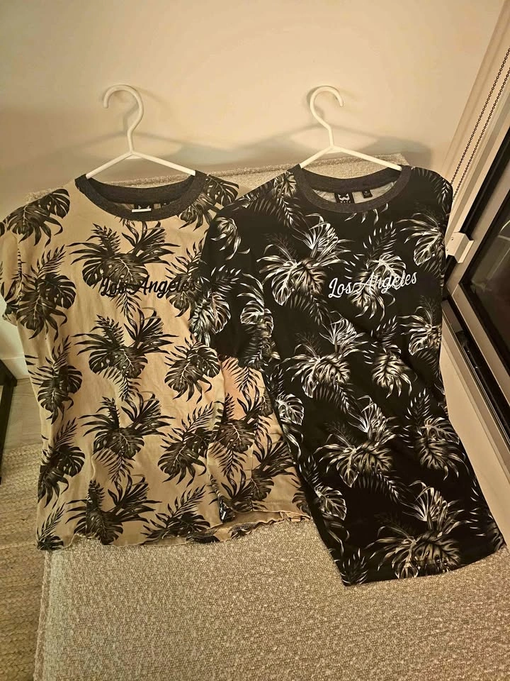 WXYZ Los Angeles Tropical Print T-Shirts Pair