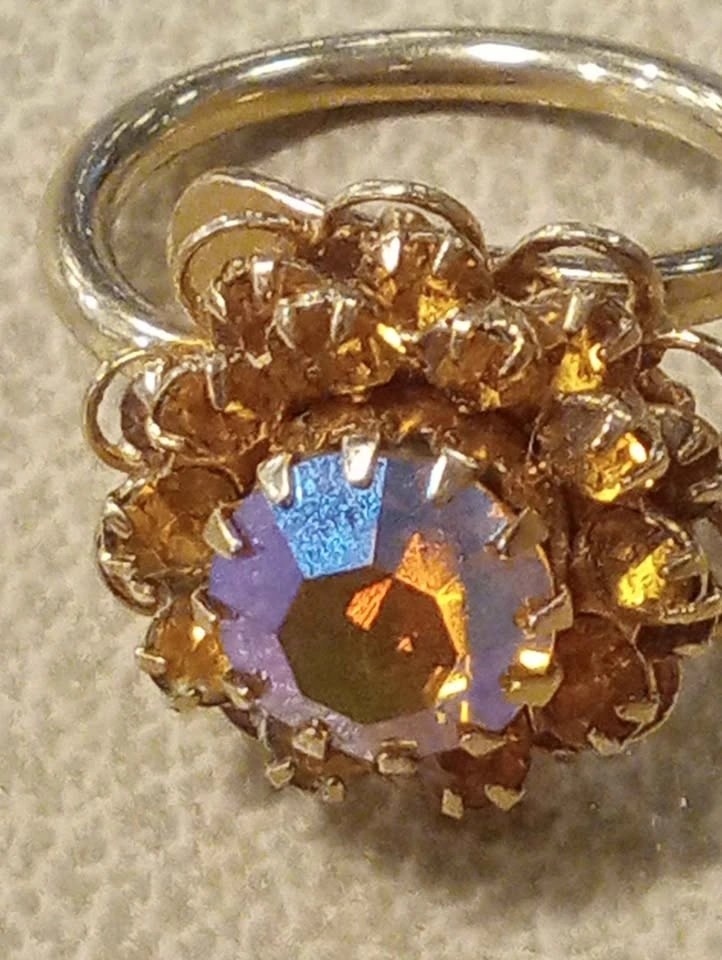 Signed Sarah Cov Canada Size 6 Pinky Ring Gold Tone AB - photo 3