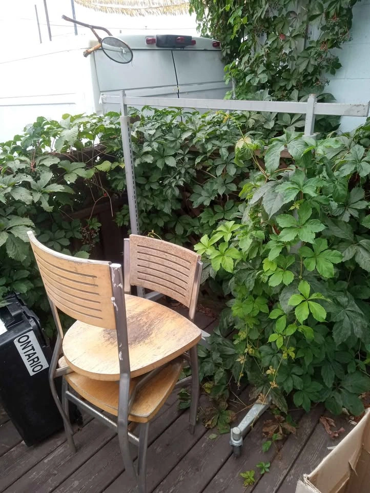Free Scrap Chairs and Clothing Hanging Rack - photo 2