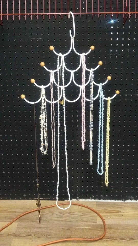 Vintage Jewelry Lot - photo 2