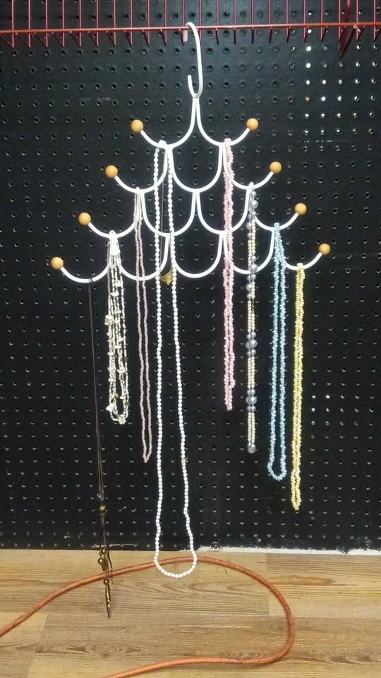 Vintage Jewelry Lot - photo 3