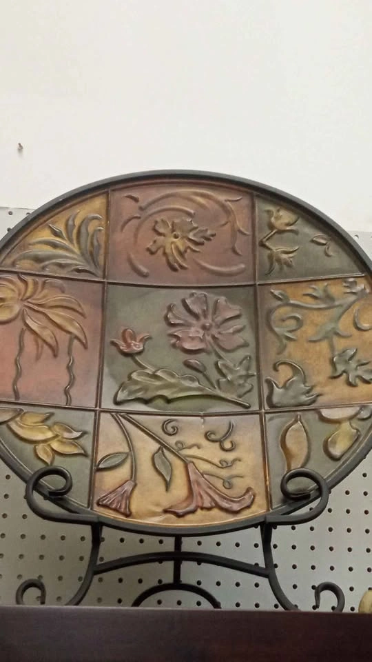 Gorgeous Contemporary Metal Decoratives Lot - photo 3