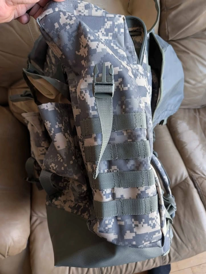 Camouflage backpack - photo 4