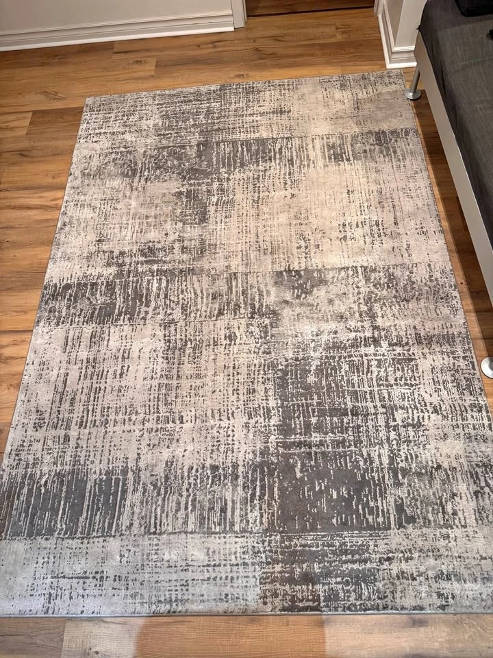 Modern Abstract Grey and Beige Area Rug
