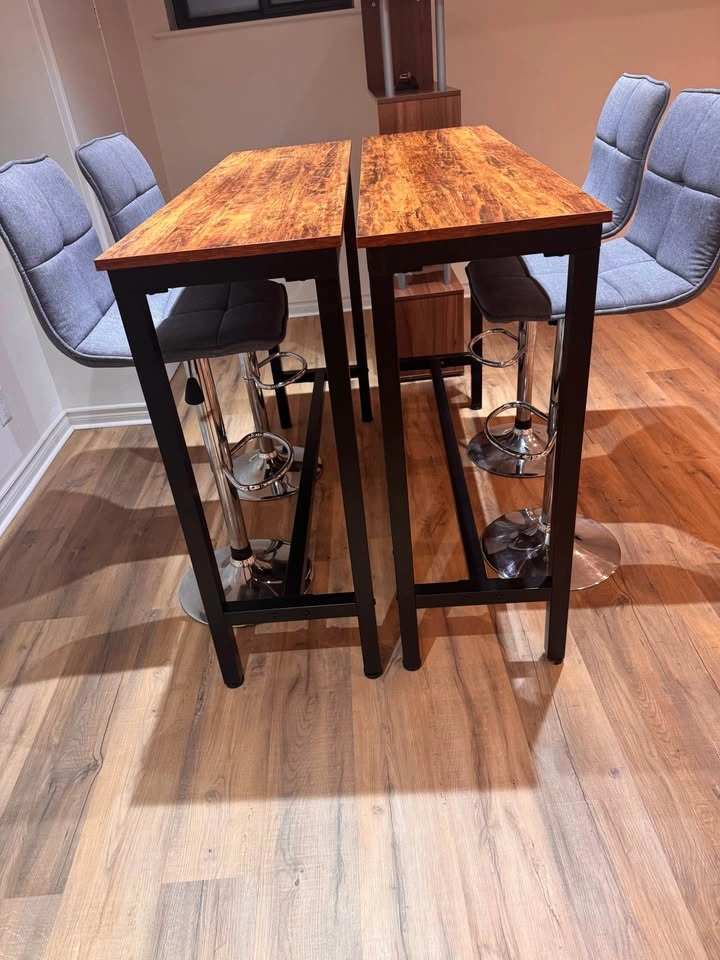 2 Bar Tables + 4 Adjustable Bar Stools - photo 2