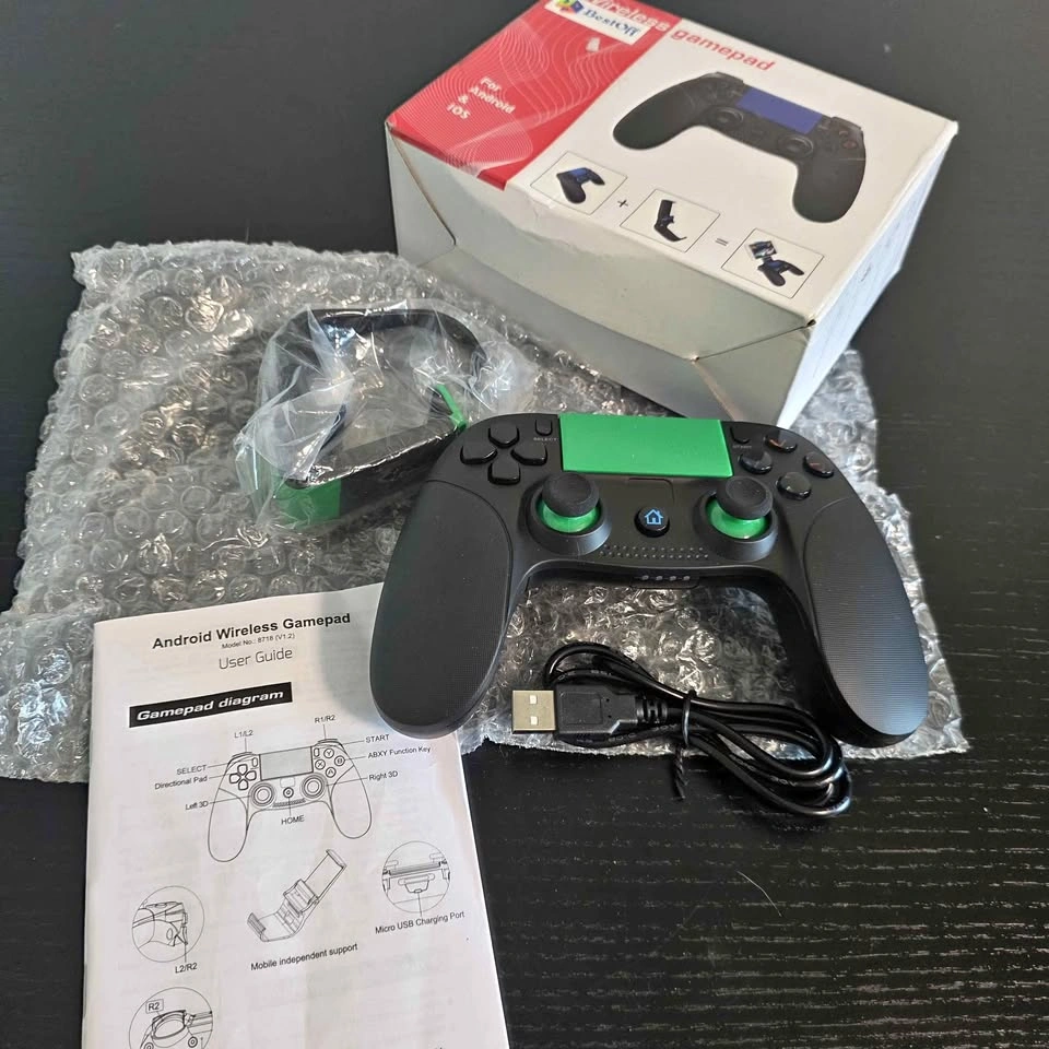 Wireless gaming pad for Android, IOS, PC, Laptop