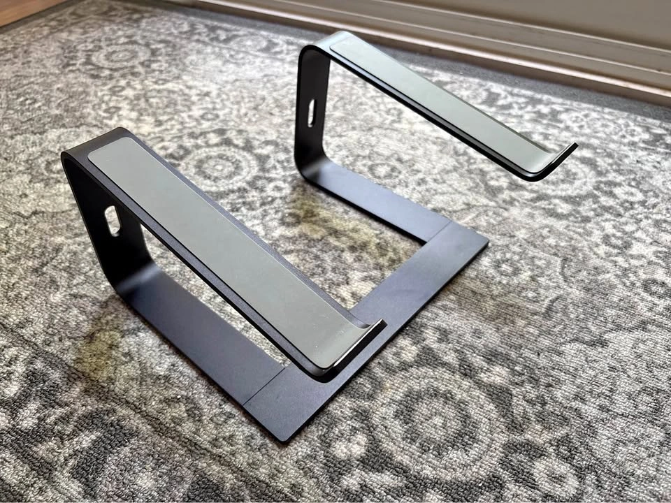 Universal Aluminum Ergonomic Laptop Stand