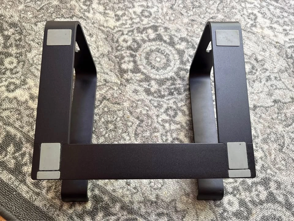 Universal Aluminum Ergonomic Laptop Stand - photo 5