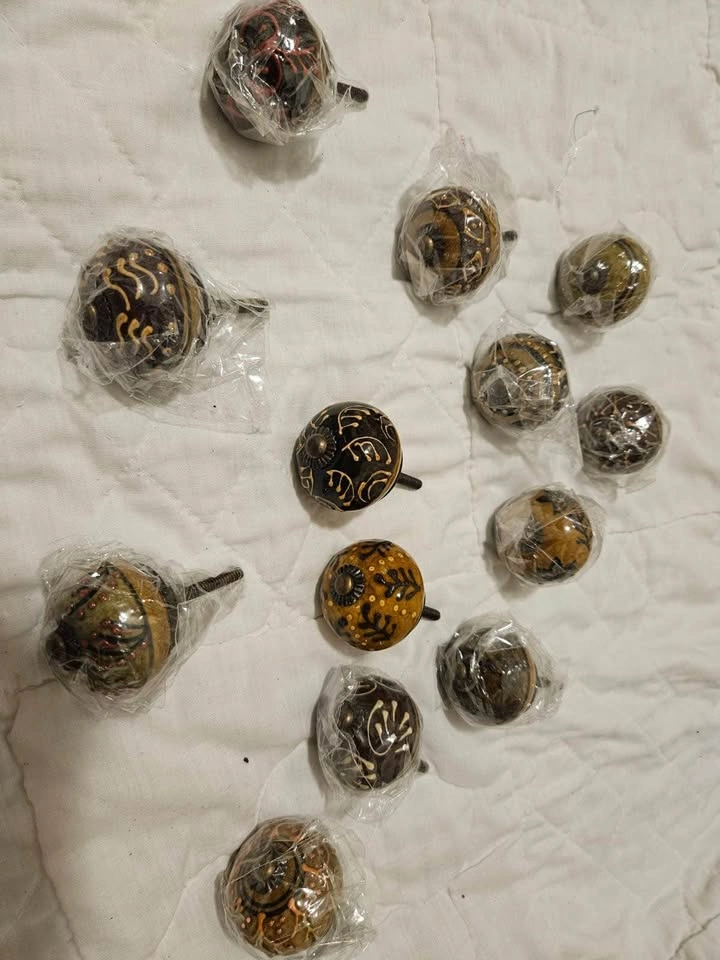 Antique draw Knobs pack of 12 - photo 3