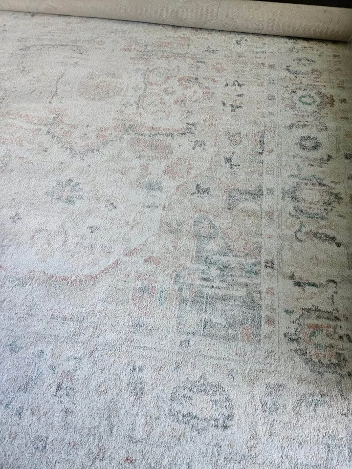 7x10 heavy Rolled Area Rug / Moving sale - photo 5