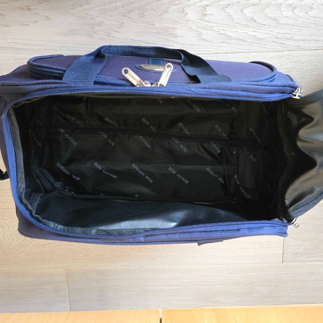 Duffle Bag w/Wheels - photo 5