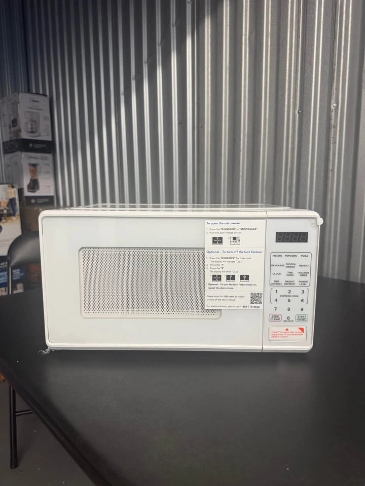 Mainstays 20L Compact Microwave – White - photo 2