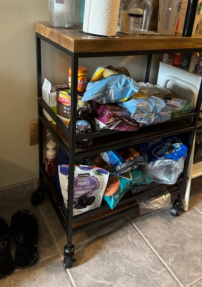 [MUST GO BY AUG 25] Heavy Duty Wire Shelves & Kitchen Cart - photo 3