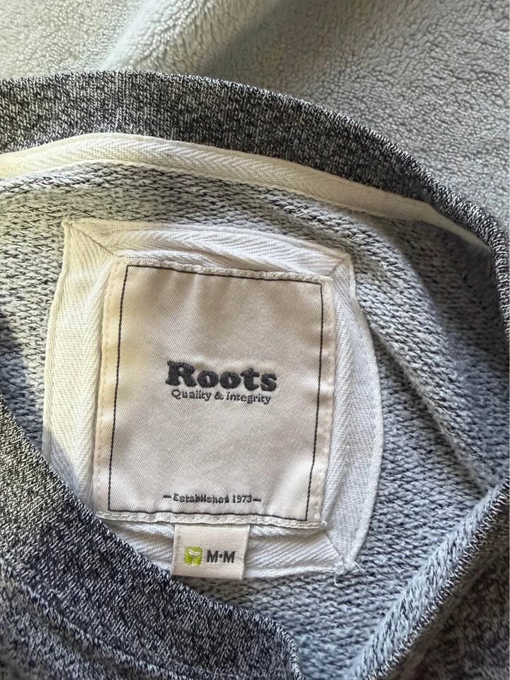 Roots Sweatshirt - photo 2