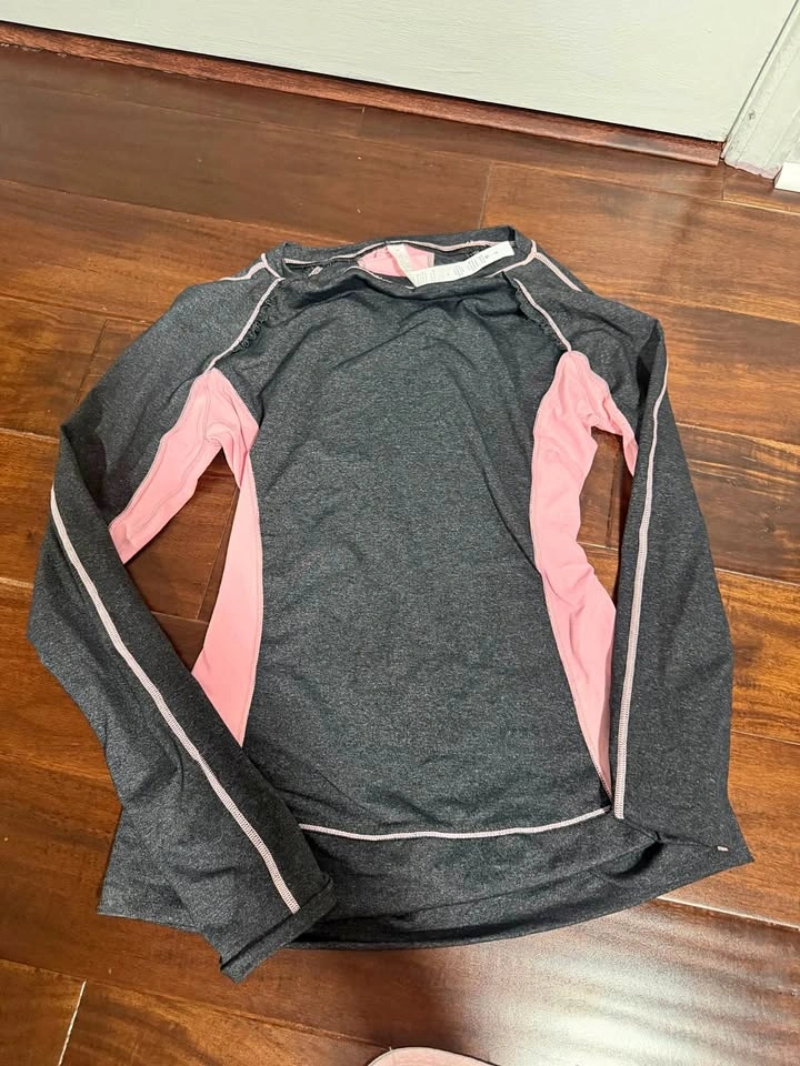 Lululemon vintage workout top