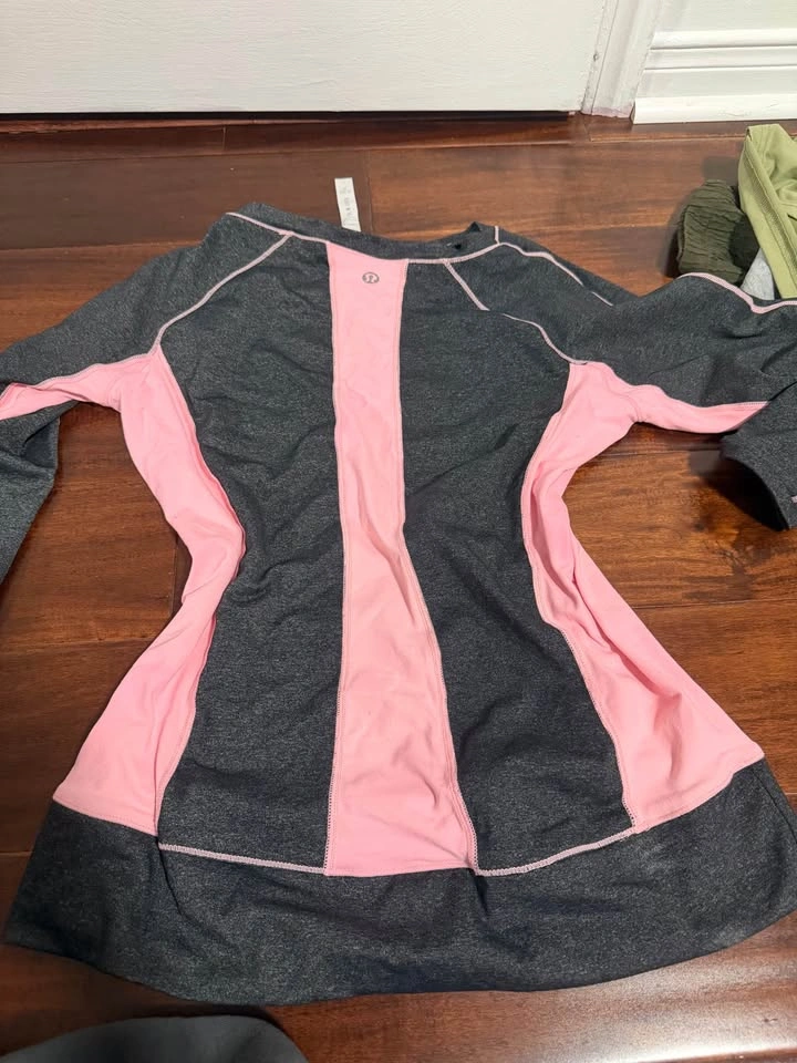 Lululemon vintage workout top - photo 4