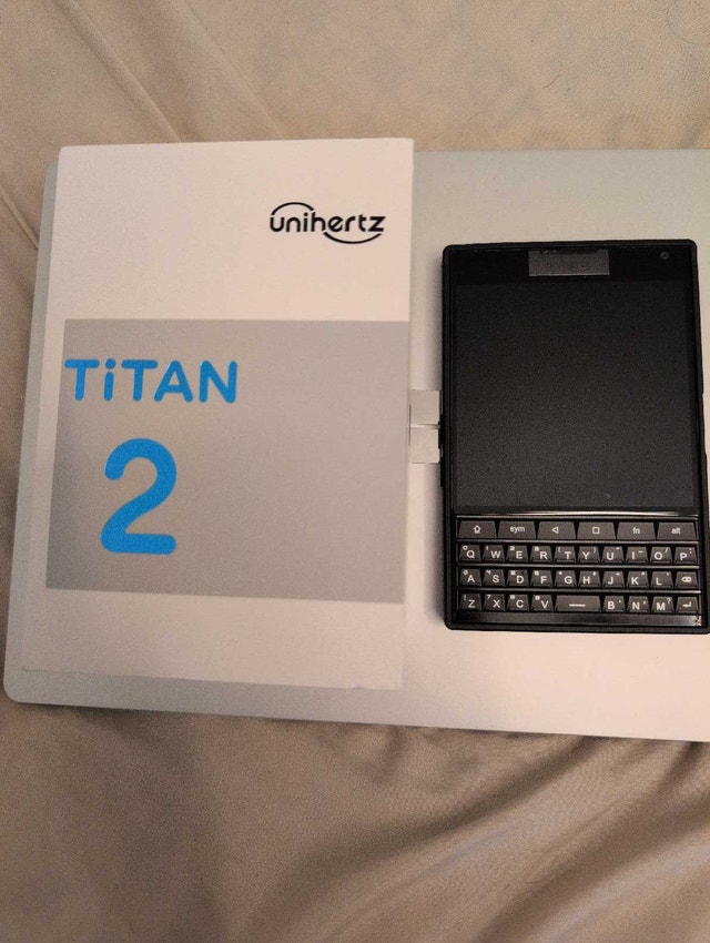 Selling Unihertz Titan 2 - photo 2