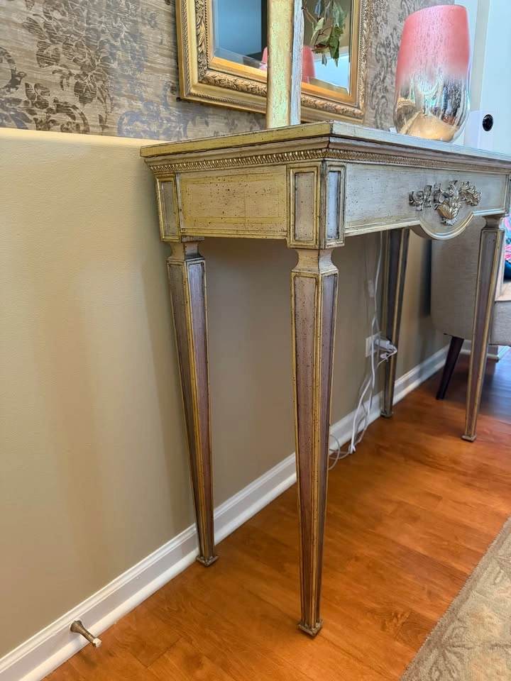 Console / Entry Table – Painted & Gilt, French/Italian Neoclassi - photo 2