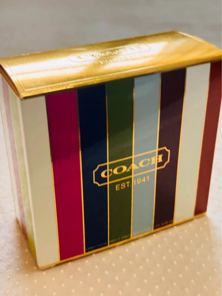 Coach Legacy Eau de Parfum Spray 1.7 fl oz 50ml (Rare) - photo 3