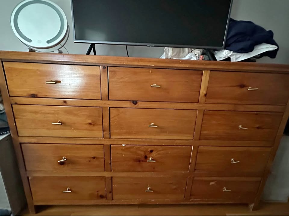 12 drawer dresser with gold knobs
