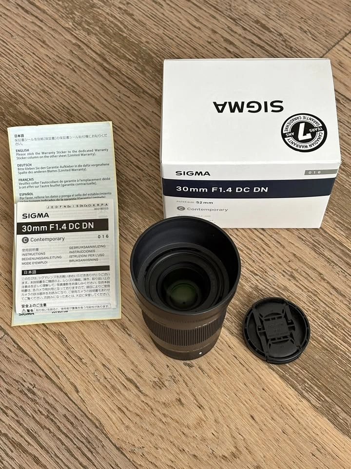 Sigma 30 mm F1.4 DC DN (Sony E-Mount) + Cameron Protector Filter