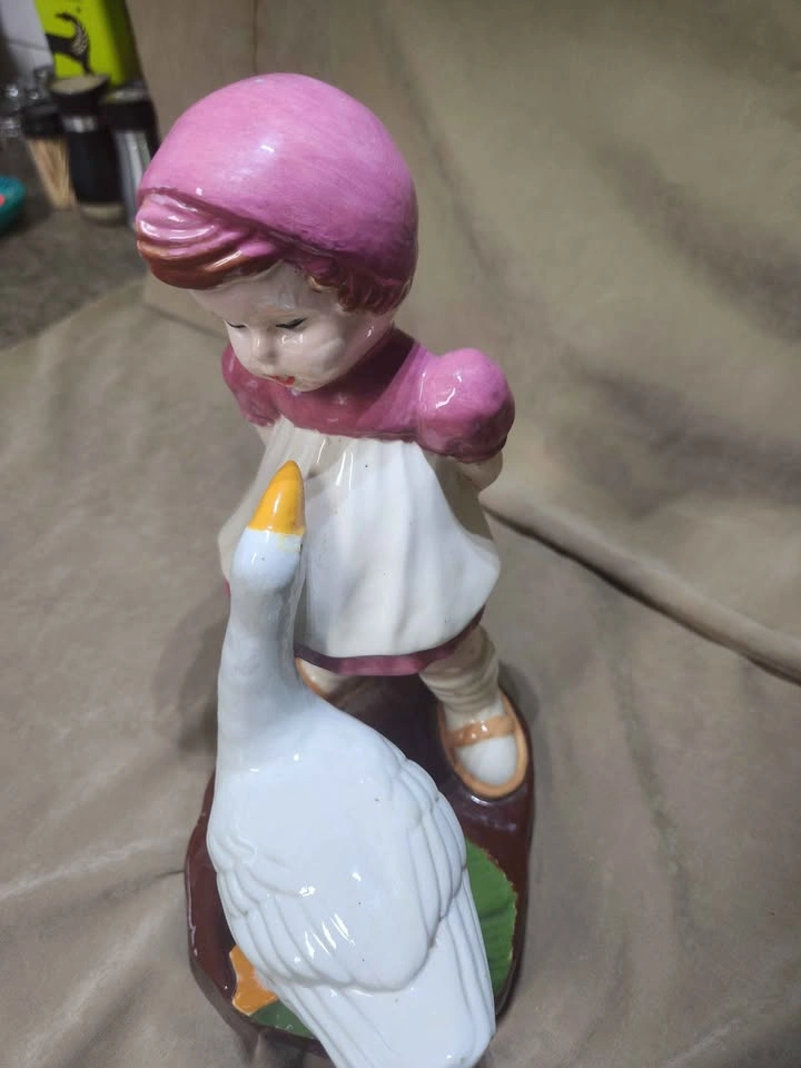 Vintage Ceramic Little Girl with Goose Figurine – 9" Tall - photo 3
