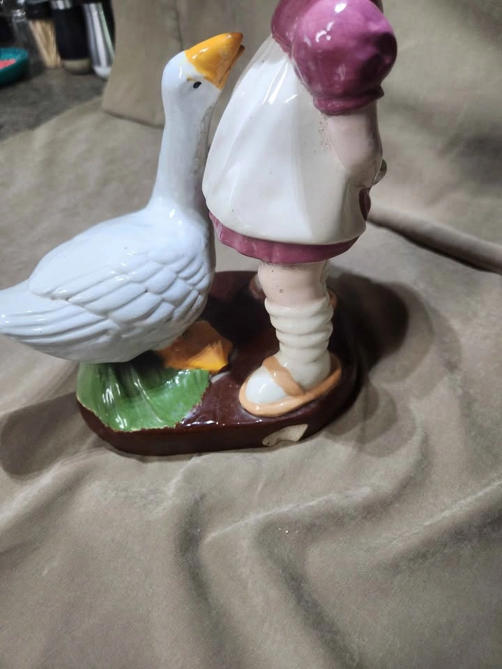 Vintage Ceramic Little Girl with Goose Figurine – 9" Tall - photo 4