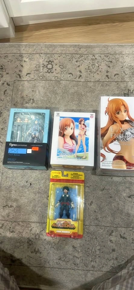 Anime Figure Lot - Sword Art Online Asuna and MHA Deku