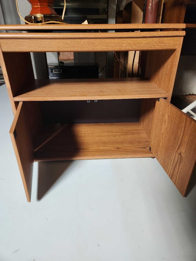 Oak Media TV Stand - photo 2