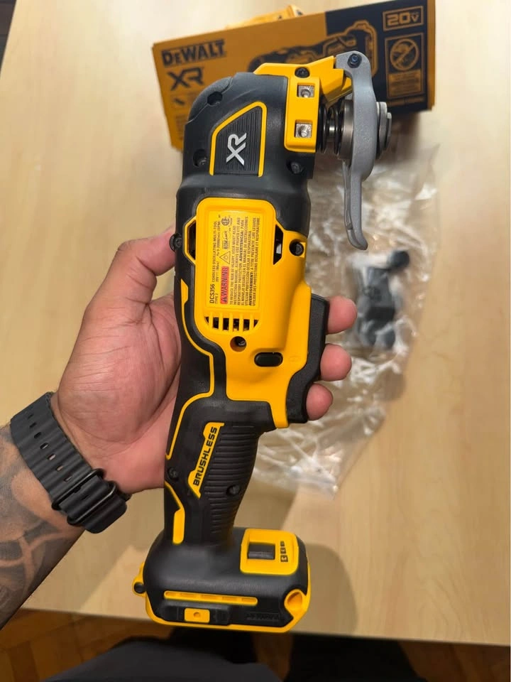 DEWALT 20V MAX XR BRUSHLESS OSCILLATING MULTI-TOOL – DCS356 - photo 4