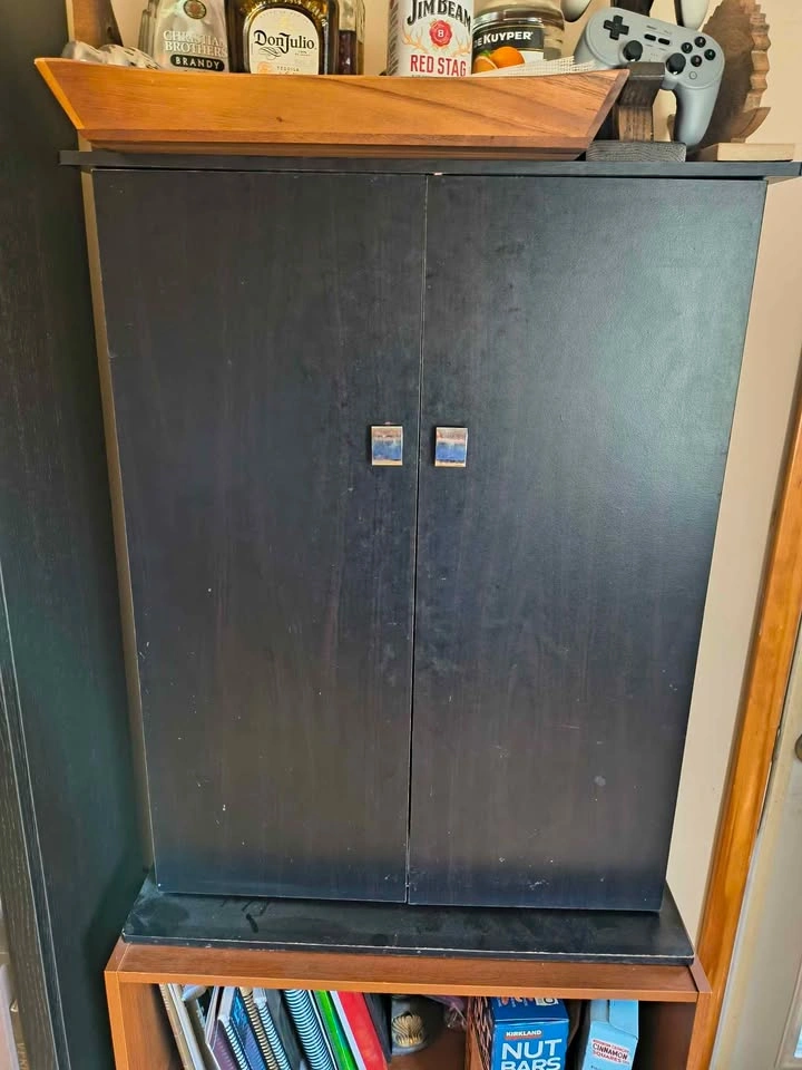 Black cabinet, pantry - photo 2