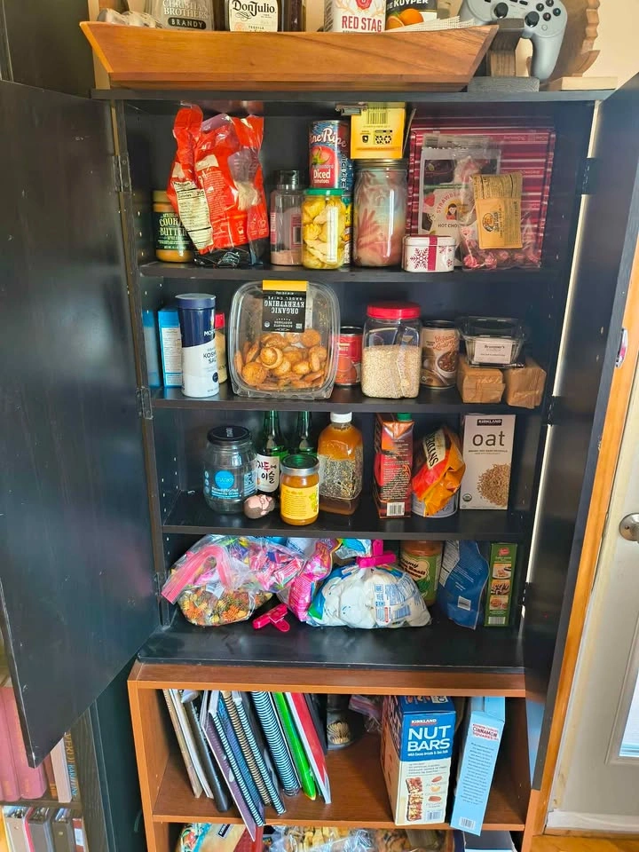 Black cabinet, pantry - photo 3