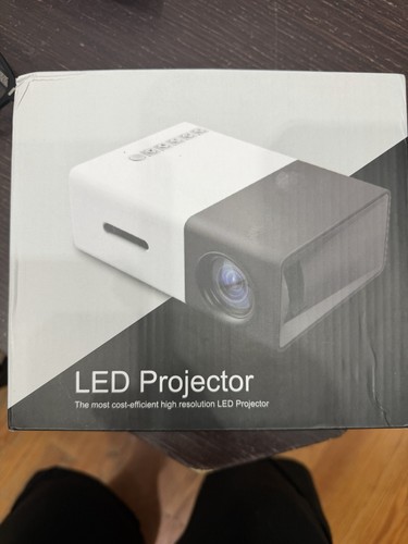 LED Projector the Most Cost-Efficient High Resolution LED Projec