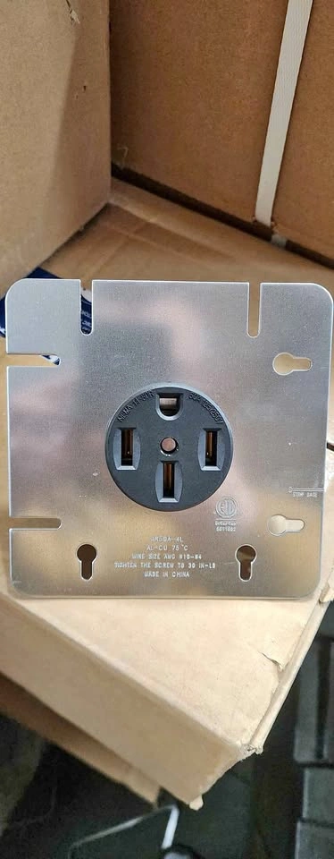 Car charger EV charger receptacle, stove receptacle, 14-50