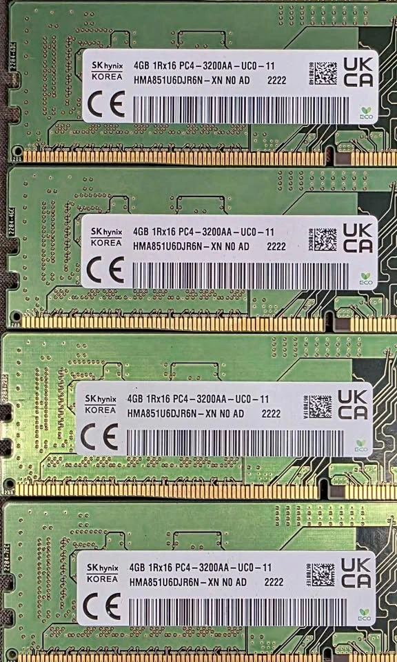 16gb 3200mhz DDR4 Ram (4x4) used, working excellent