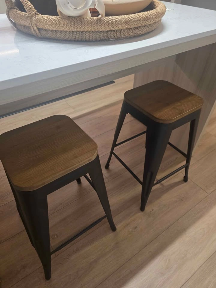 Moving Sale - West Loop - photo 5