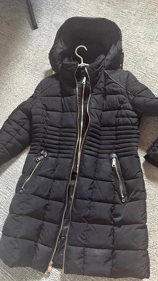 Guess Winter Coat Black with Gold
