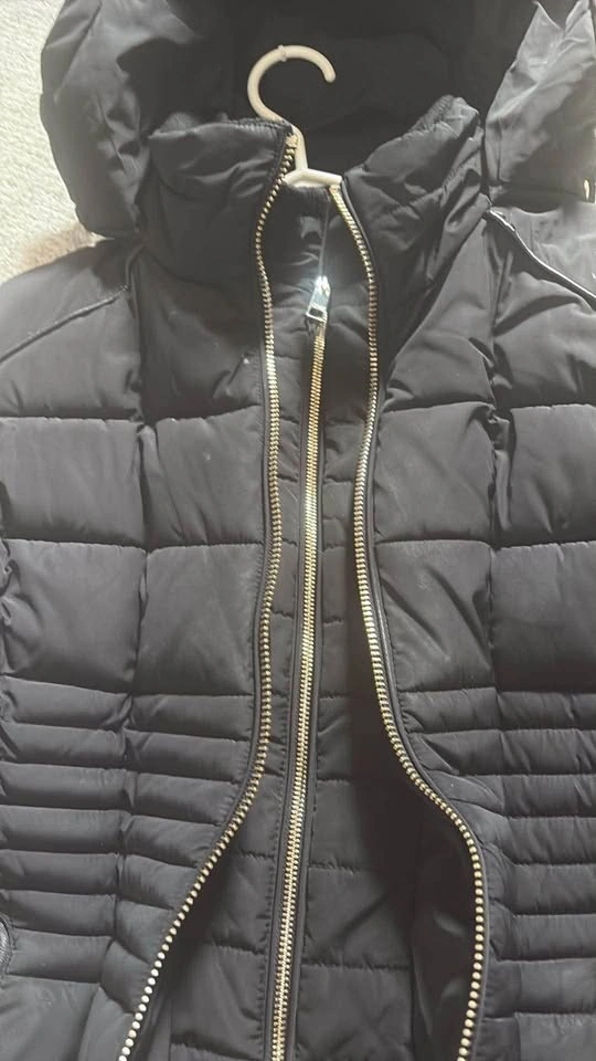 Guess Winter Coat Black with Gold - photo 2