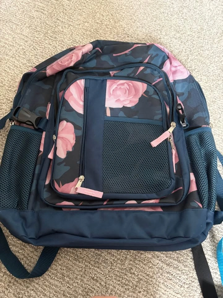 Back to School Backpacks - photo 2