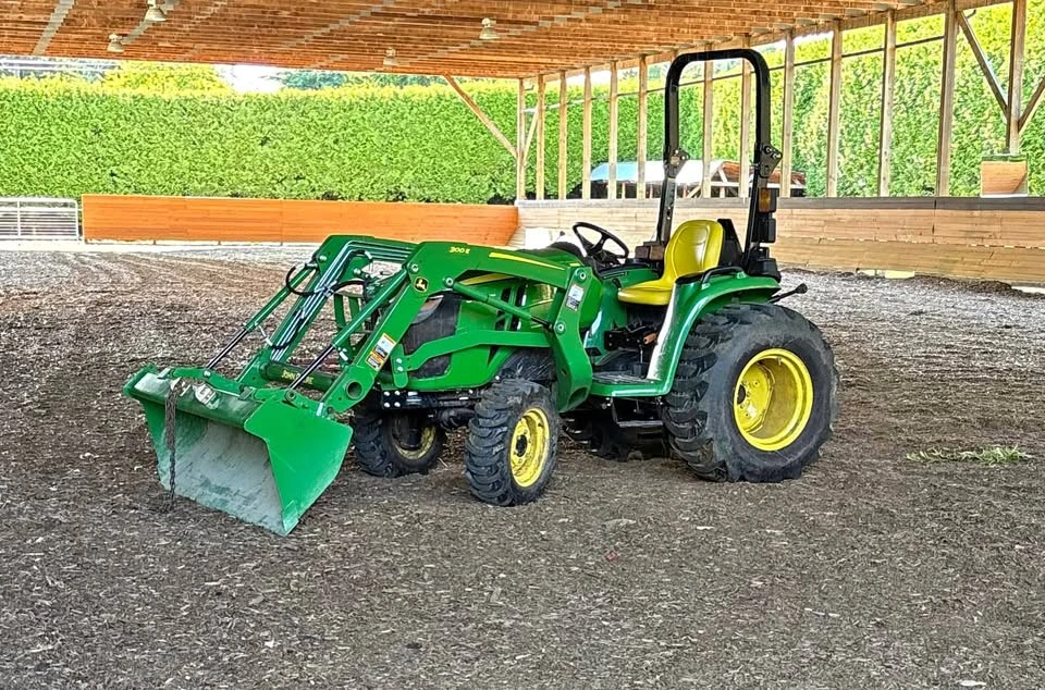 2022 John Deere 3025E