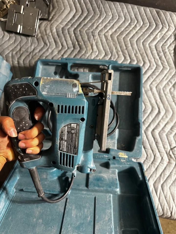 Makita 4329 Jigsaw with Case - photo 3