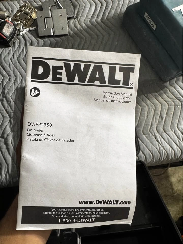 DEWALT DWFP2350 23 Gauge Pin Nailer - photo 4