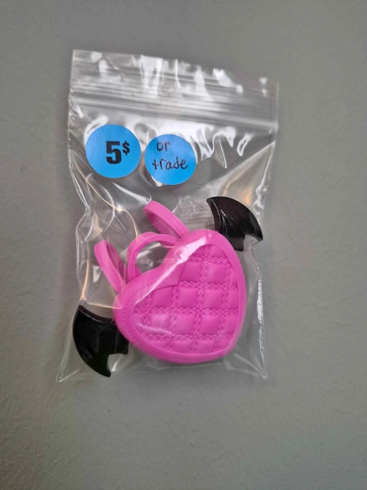 Monster High accessories