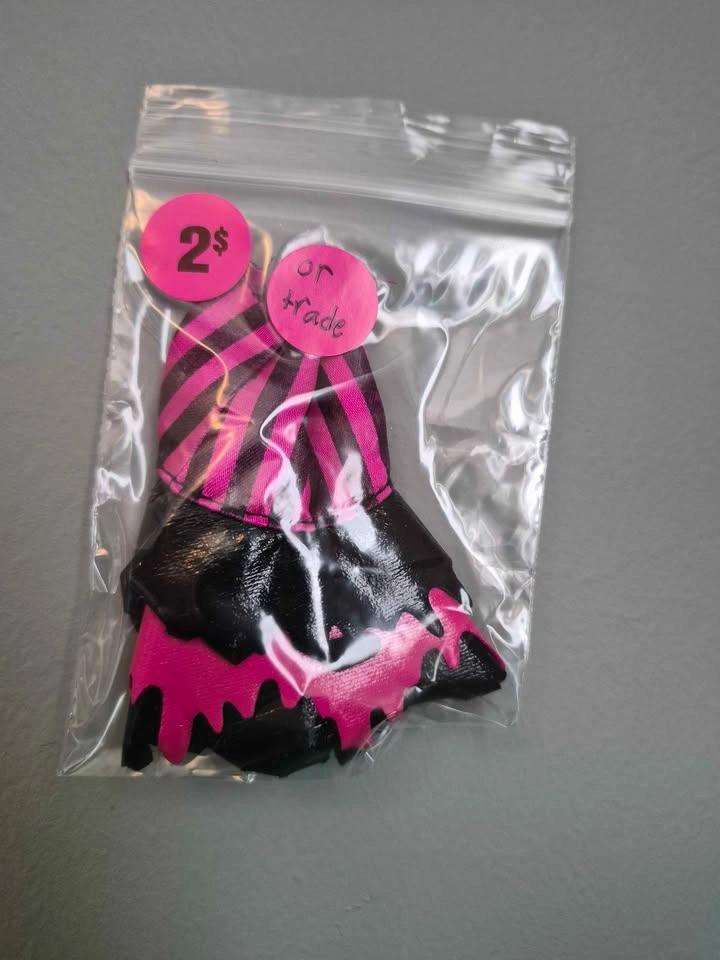 Monster High accessories - photo 3