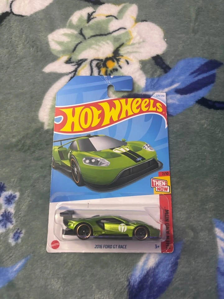 Hot Wheels Mainline Collection Lot - photo 2
