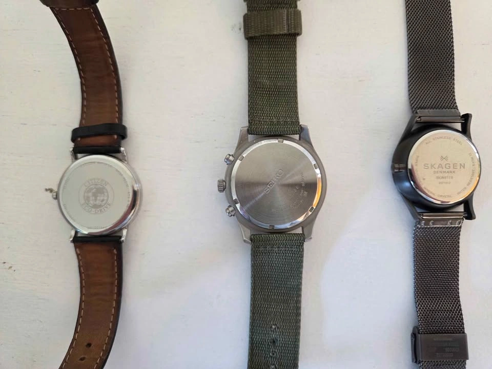 Trio of Wristwatches - photo 4