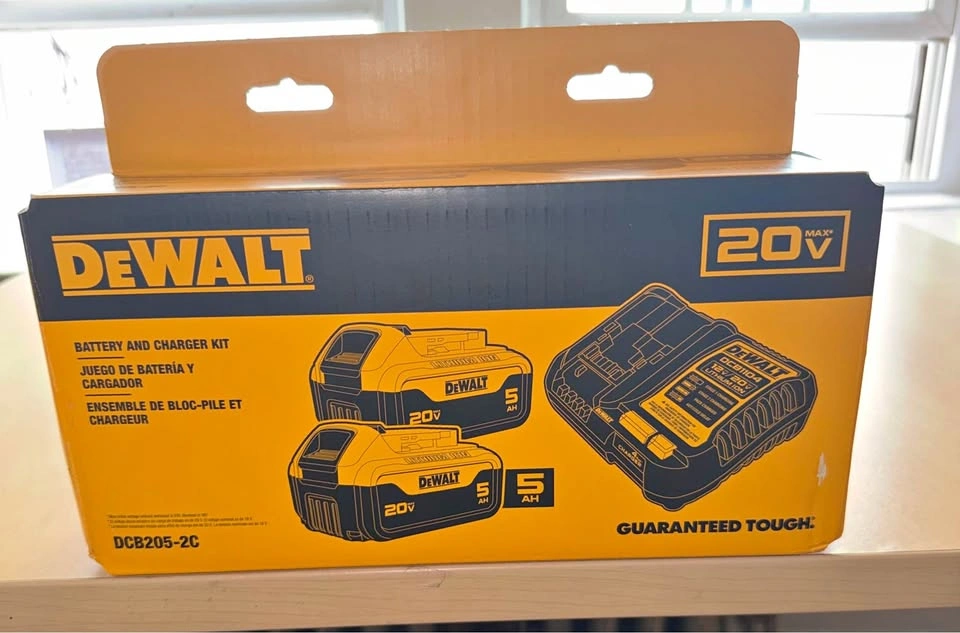 DeWalt 20V Max 2-Pack 5.0Ah Batteries and Charger DCB205-2C