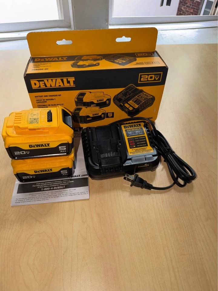 DeWalt 20V Max 2-Pack 5.0Ah Batteries and Charger DCB205-2C - photo 3